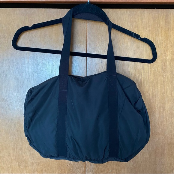 ZARA Packable Windbreaker - Picture 9 of 10